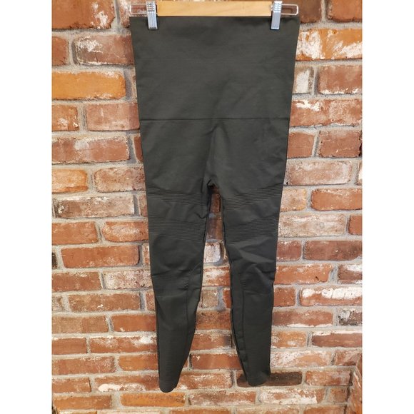 Belly Bandit Mother Tucker compression stretch maternity leggings. - Picture 2 of 6